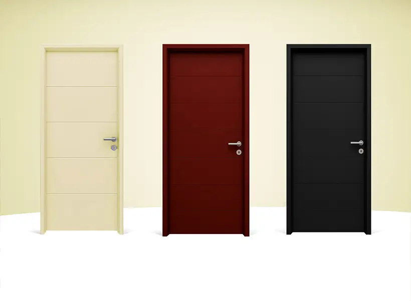 Uși personalizate vs. uși standard – merită investiția?